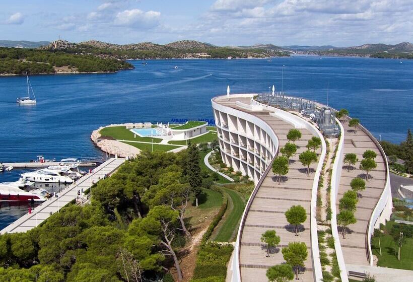 D Resort šibenik