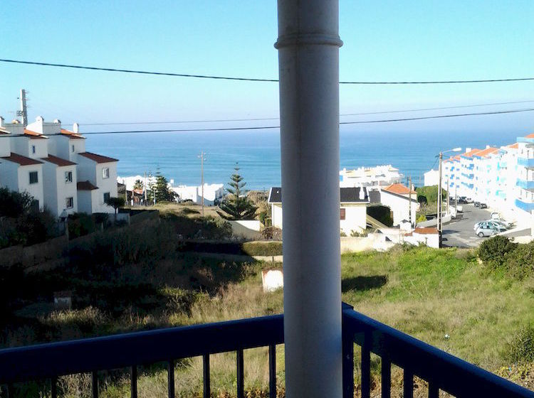 Ericeira Chill Hill Hostel & Private Rooms Sea Food