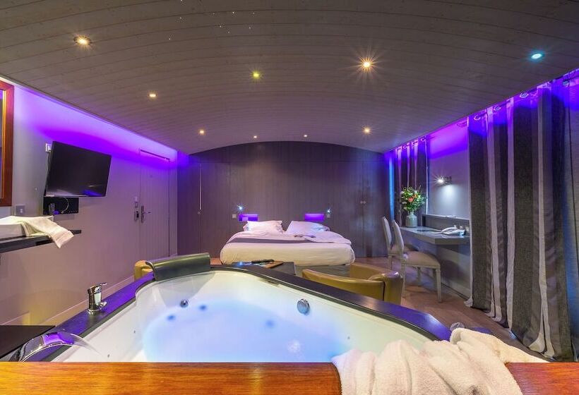هتل Elegance Suites