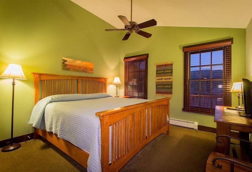 هتل Marys Lake Lodge Mountain Resort And Condos