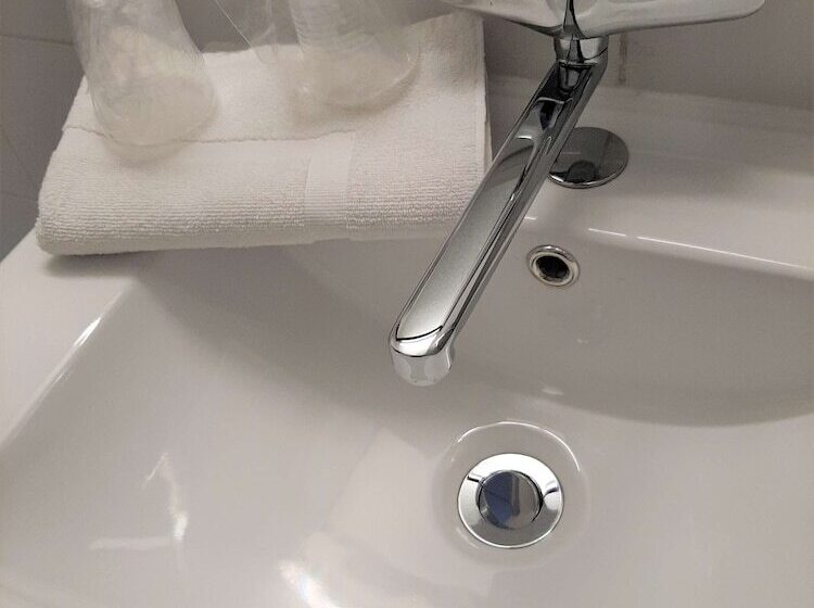 ホテル Première Classe Mâcon Sud