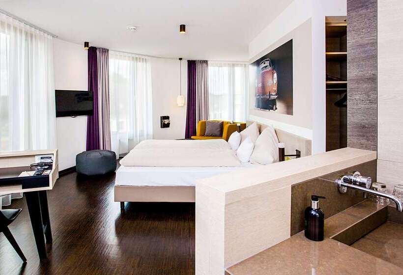 ホテル Vienna House Easy By Wyndham Osnabrück & Apartments