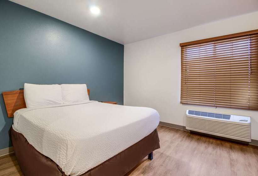 בית מלון כפרי Woodspring Suites Houston Baytown