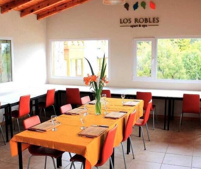 Los Robles Apart & Spa