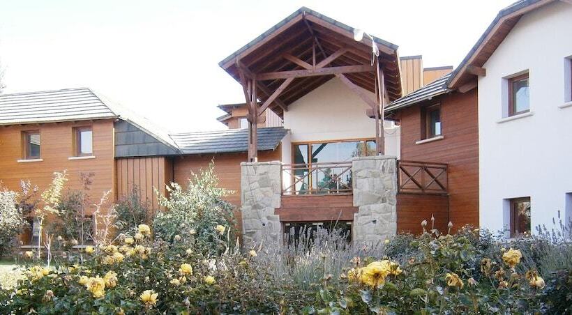 استراحتگاه Villa Huapi