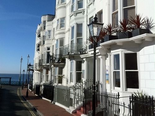 Bed and Breakfast Five Brighton