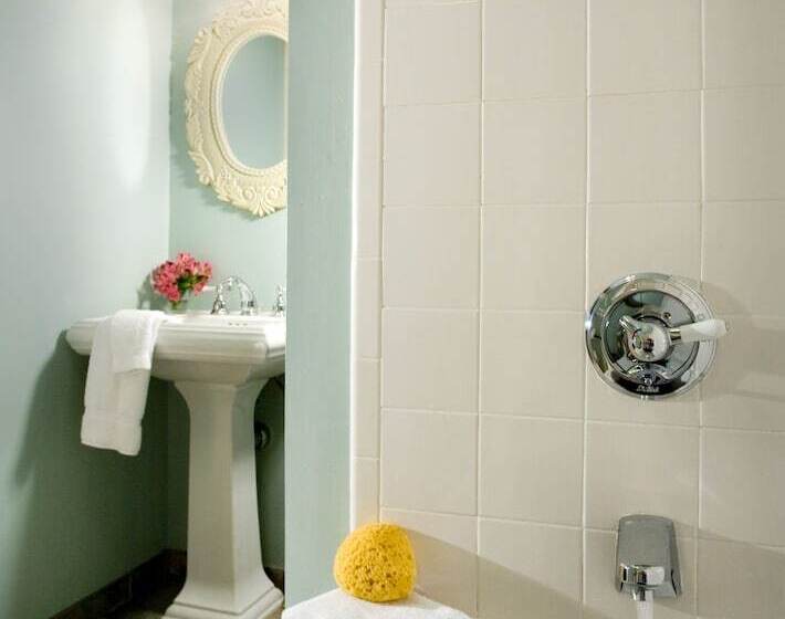 تختخواب و صبحانه Hampton Terrace Inn