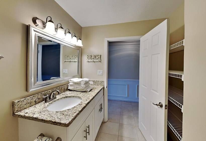 Crystal Villas By Southern Vacation Rentals