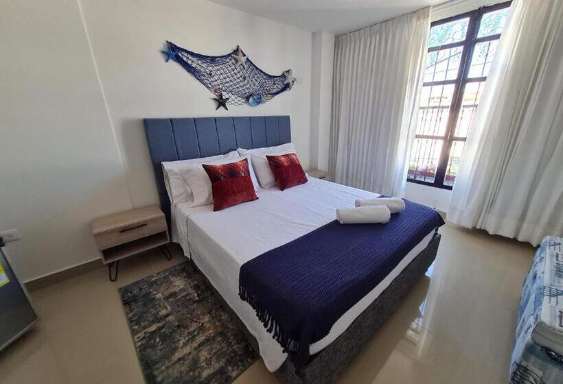 هتل Carolina Del Mar