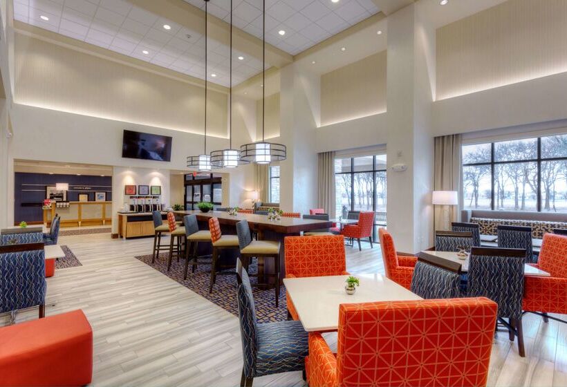 בית מלון כפרי Hampton Inn & Suites Dallas/plano East
