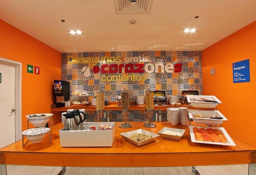 ホテル One Periferico Sur