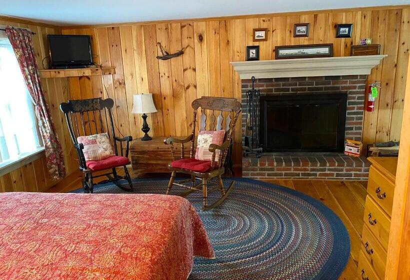 James Place Inn Bed And Breakfast