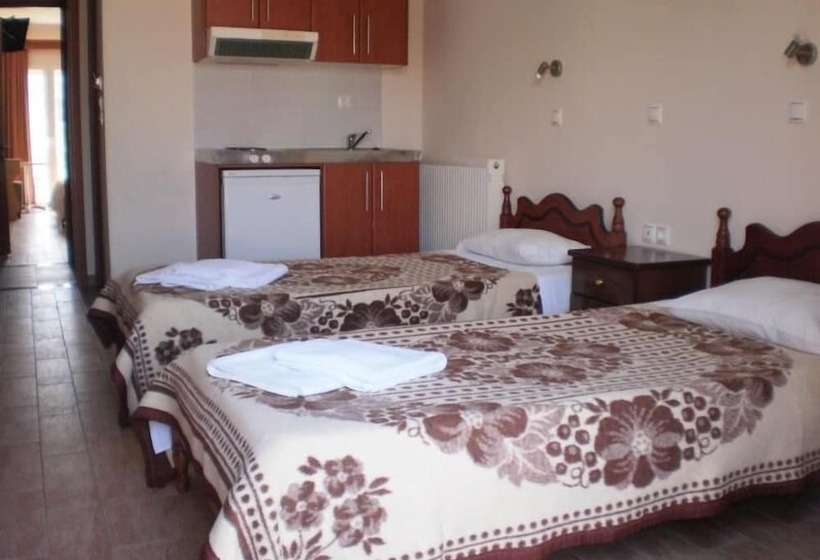 Stella Apartments & Studios