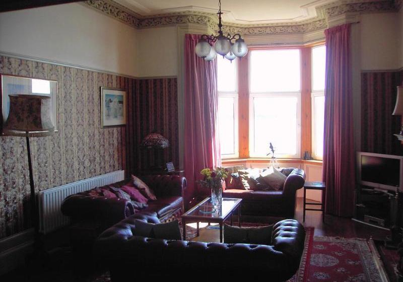 مبيت وإفطار Duncreggan House