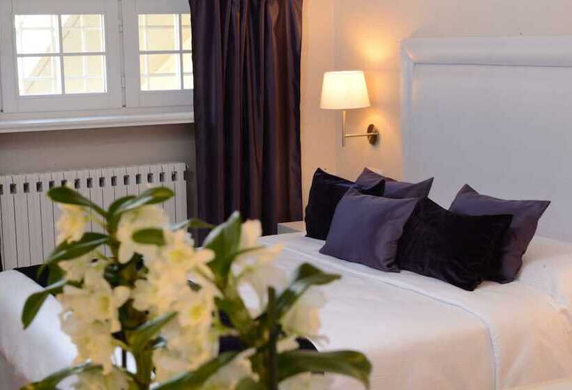 تختخواب و صبحانه La Villetta Suite