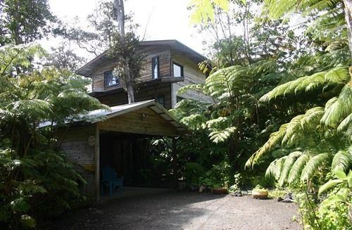 Bed and Breakfast Tara Firma Inn - Volcano