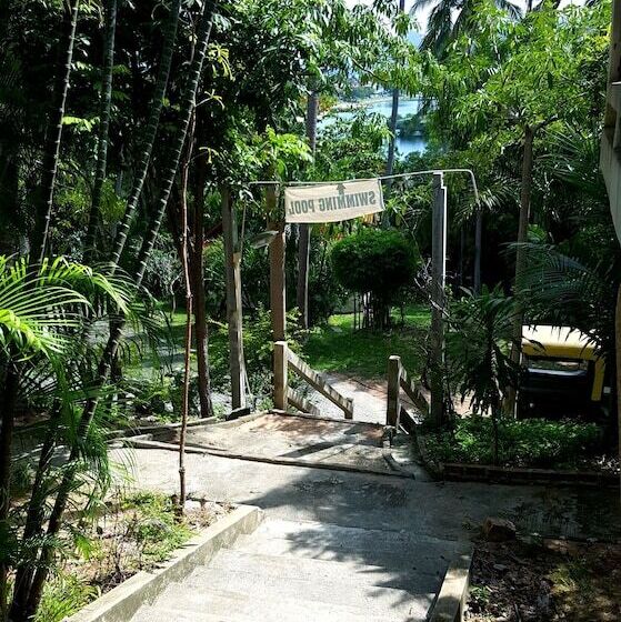 هتل Baan Suan Sook Resort