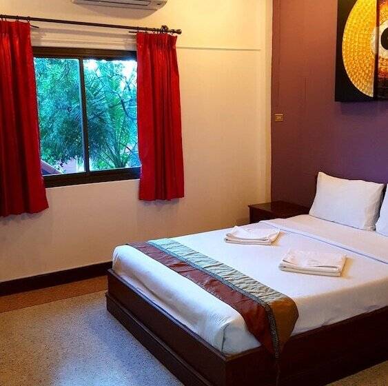 هتل Baan Suan Sook Resort