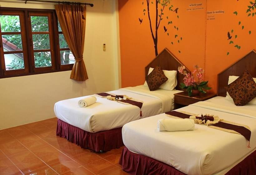 هتل Baan Suan Sook Resort