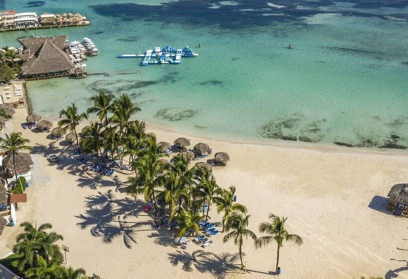 هتل Hamaca Beach