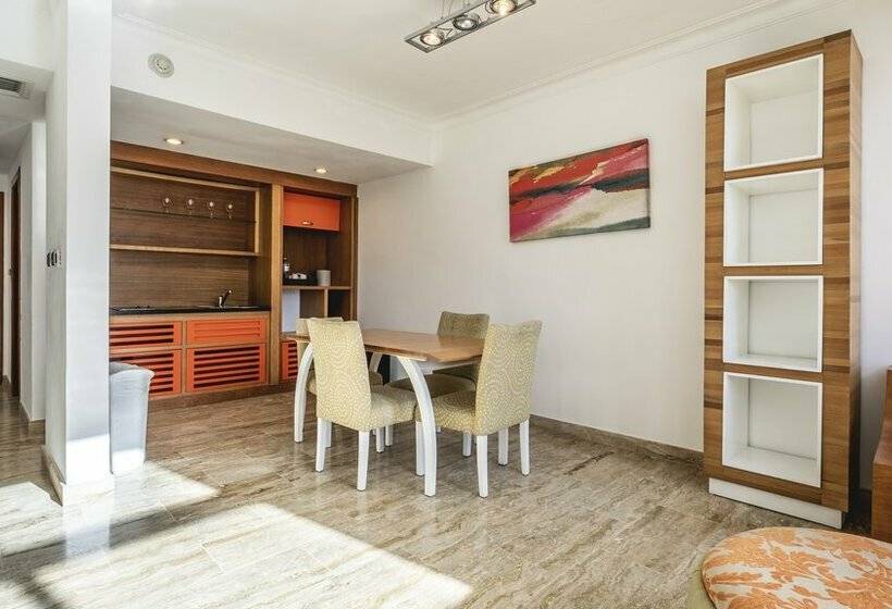 בית מלון כפרי Hamaca Suites