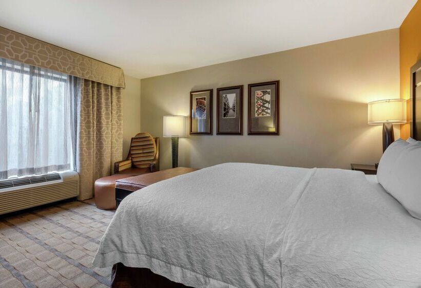 فندق Hampton Inn & Suites Columbus