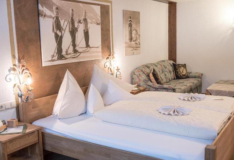 هتل Jagdhaus Monzabon