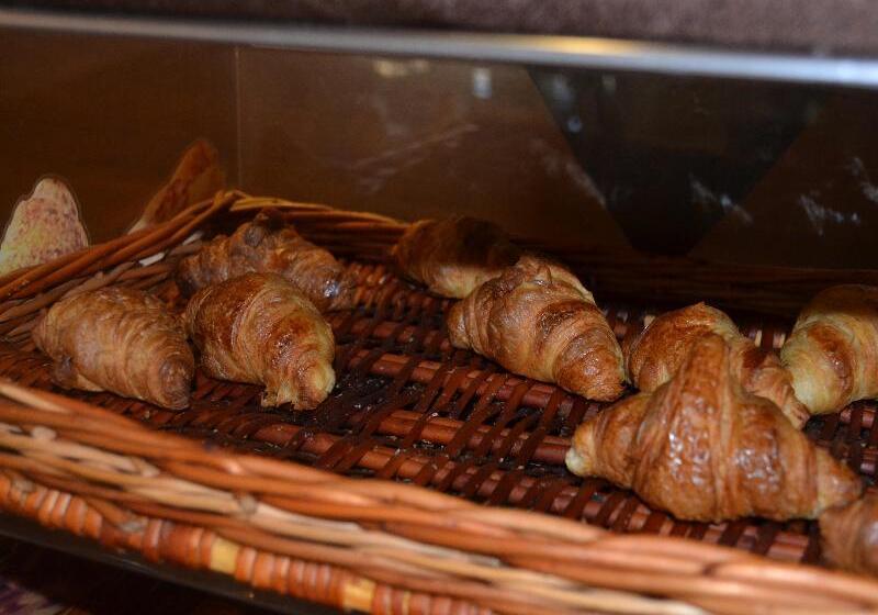 호텔 Phoenicia Comfort