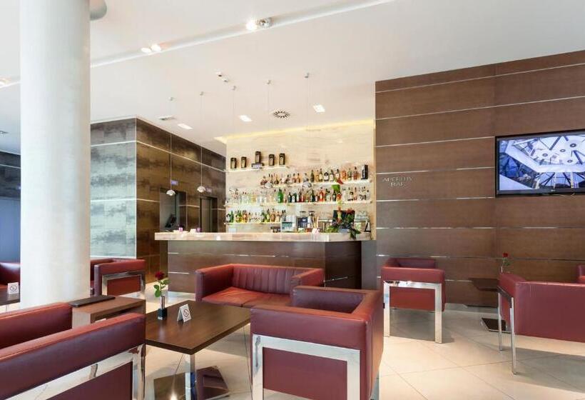 هتل Premier Aqua  Adults Only