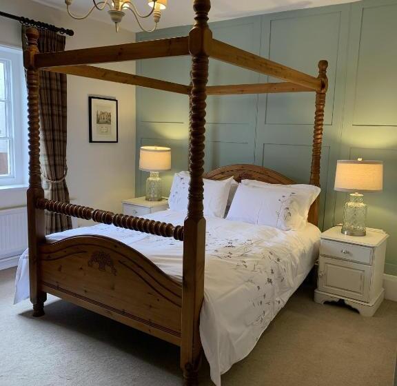 호텔 Three Tuns Ashwell