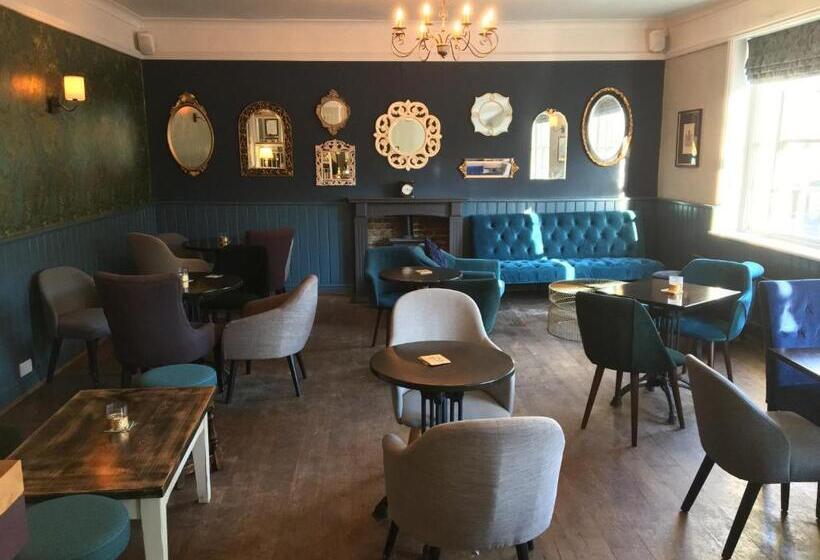 호텔 Three Tuns Ashwell