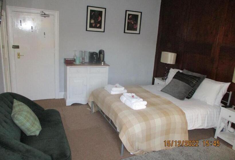 호텔 Three Tuns Ashwell