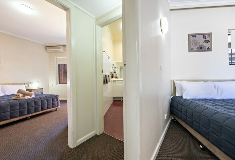 فندق على الطريق Matilda Motor Inn