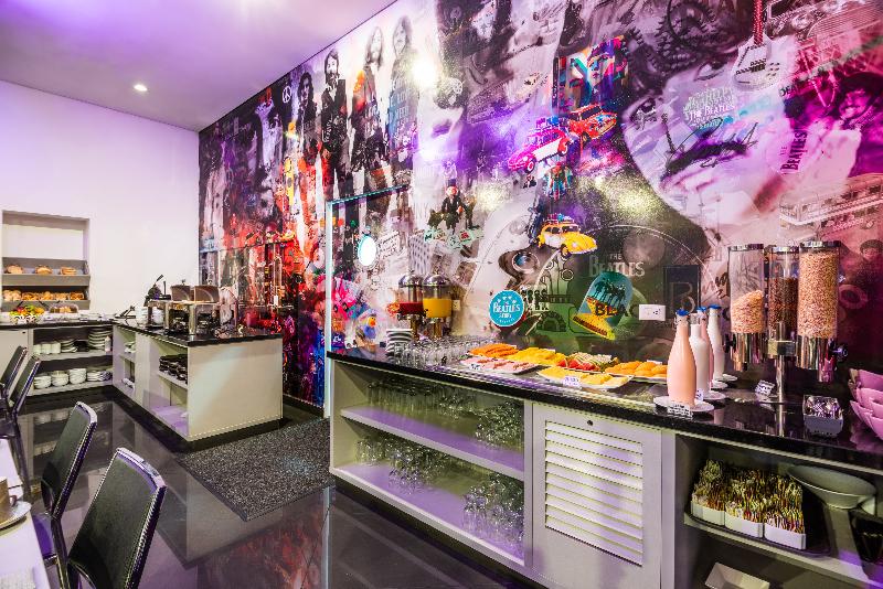 هتل Black Tower Premium