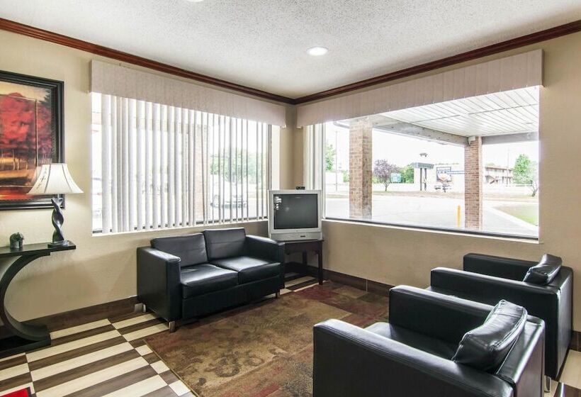 ホテル Econo Lodge Weldon  Roanoke Rapids