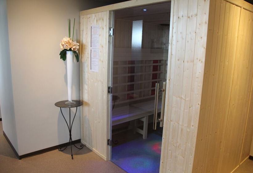 Forme Hotel & Spa Montpellier Sud Est   Parc Expositions   Arena
