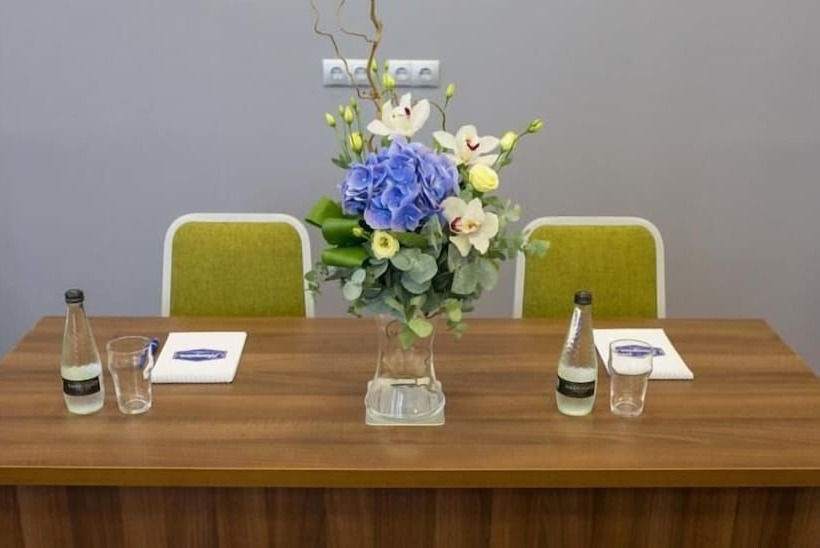 בית מלון כפרי Hampton By Hilton Ufa