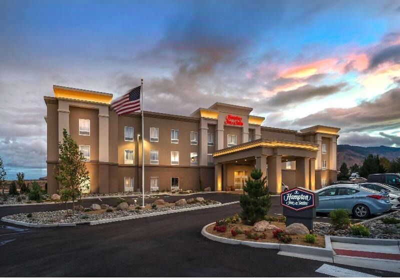 هتل Hampton Inn & Suites Reno West