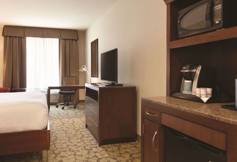 هتل Hilton Garden Inn Boston Logan Airport