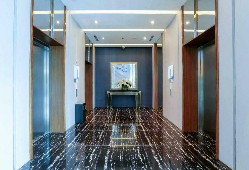 هتل Holiday Inn Express Jakarta International Expo, An Ihg