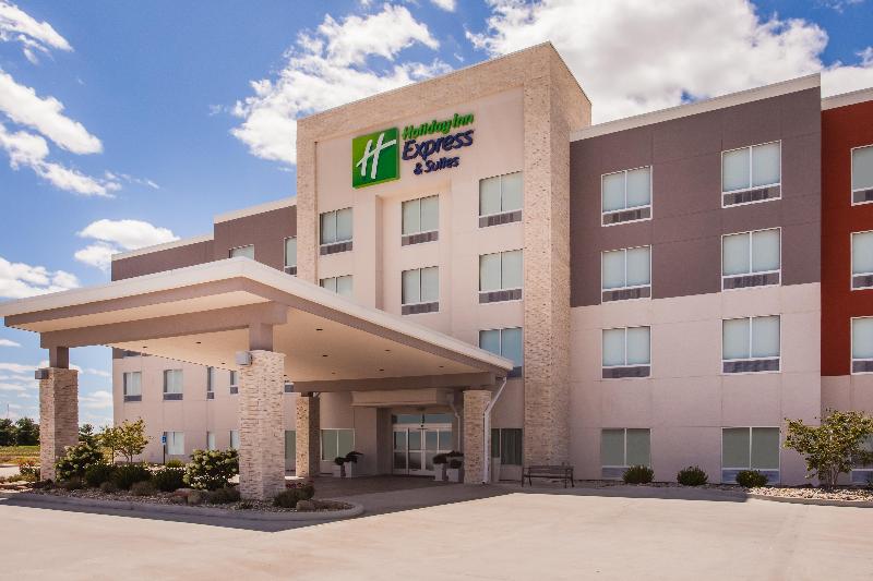 Отель Holiday Inn Express & Suites Litchfield, An Ihg