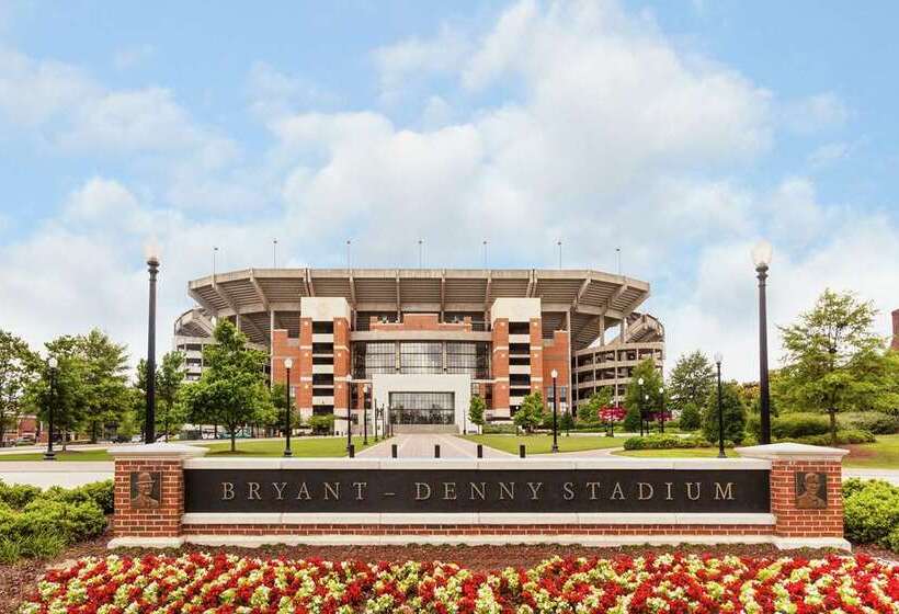 هتل Home2 Suites By Hilton Tuscaloosa Downtown University Blvd