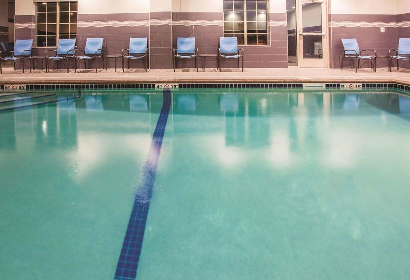 هتل La Quinta By Wyndham Duluth