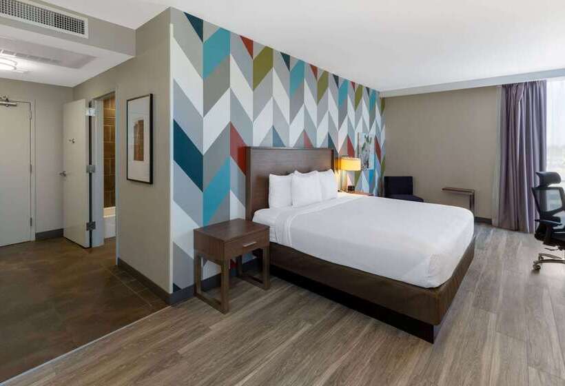 فندق La Quinta Inn & Suites By Wyndham Tulsa Downtown   Route 66