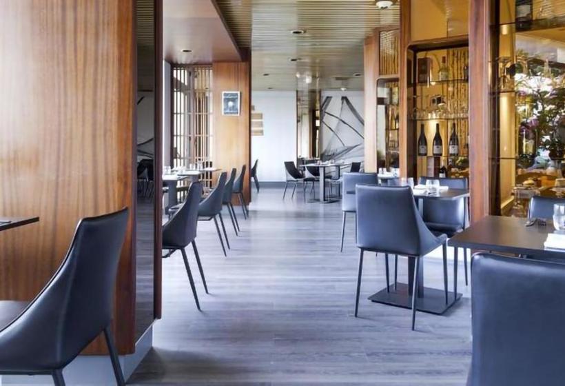 酒店 La Voile Rouge