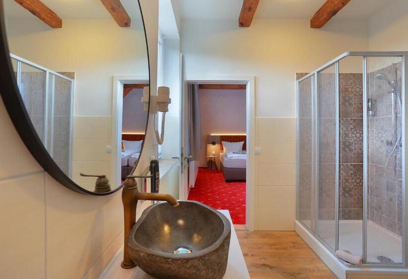 Landhotel & Brauhaus Prignitzer Hof