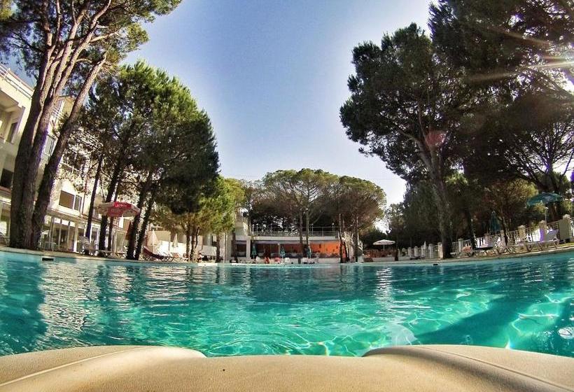 فندق Marea Resort