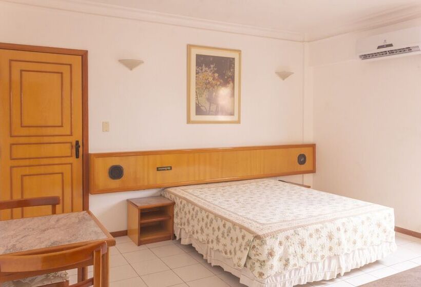 בית מלון כפרי Real Palace