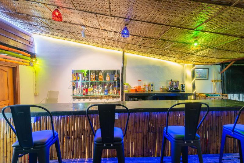 پانسیون Five Rose Siem Reap Hostel