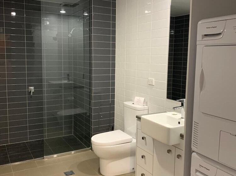 Quest Mackay On Gordon